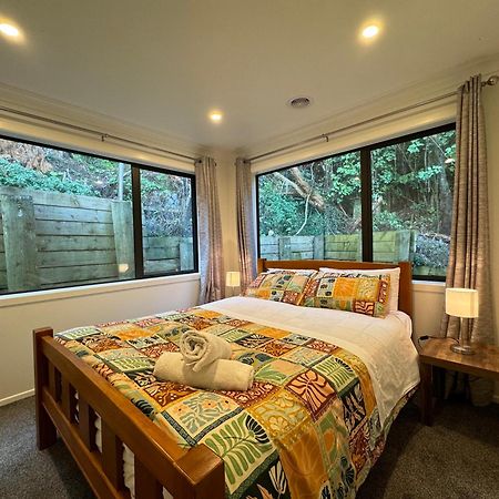 No Party Allowed, Entire Brand New 3 Bedroom Townhouse, Free Unlimited Fibre Wifi And Free Parking Wellington Esterno foto
