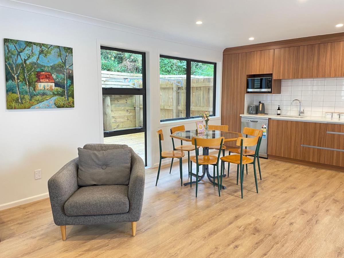 No Party Allowed, Entire Brand New 3 Bedroom Townhouse, Free Unlimited Fibre Wifi And Free Parking Wellington Esterno foto